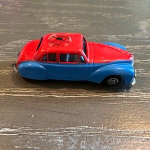 Vintage 1976 Marvel Spider Man ‘46 Lincoln H-Series Coup Die-Cast Car